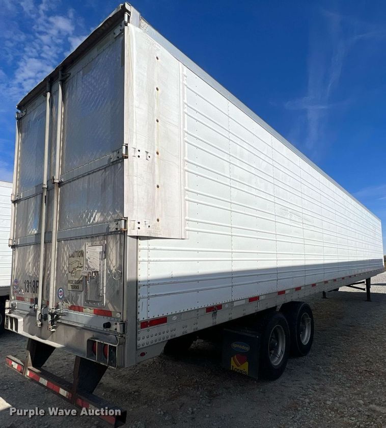 image for item OA9140 2013 Utility  refrigerated van trailer