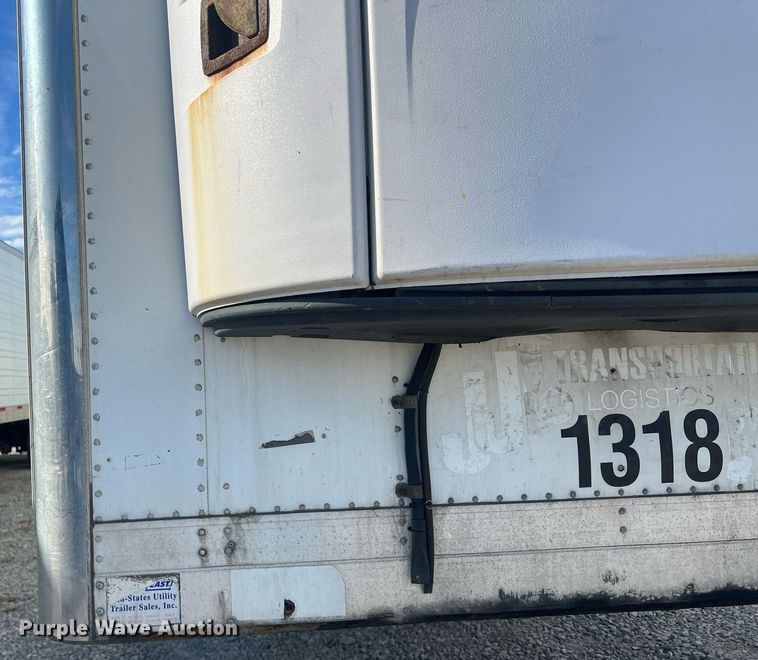 image for item OA9140 2013 Utility  refrigerated van trailer