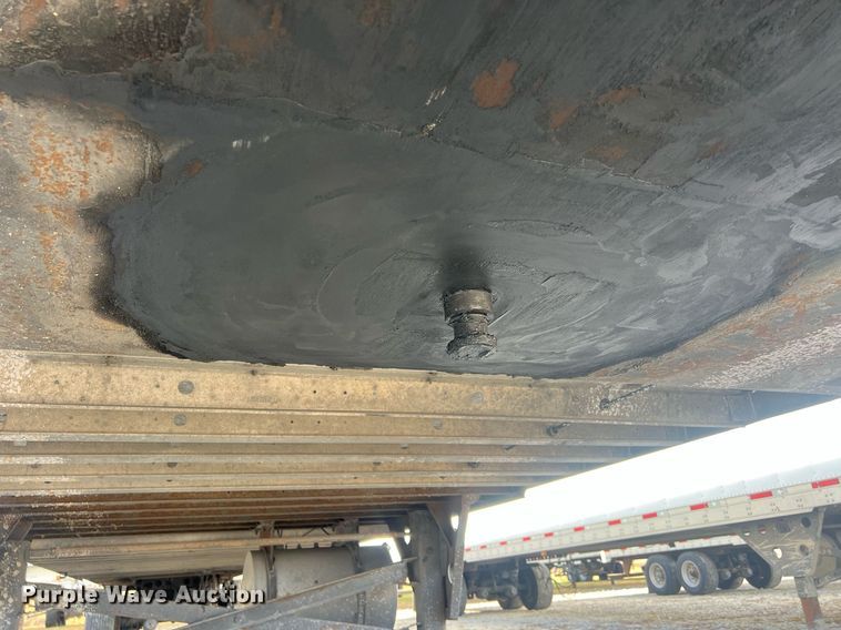 image for item OA9140 2013 Utility  refrigerated van trailer