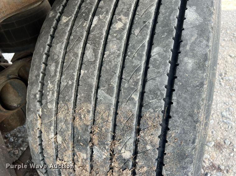 image for item OA9140 2013 Utility  refrigerated van trailer