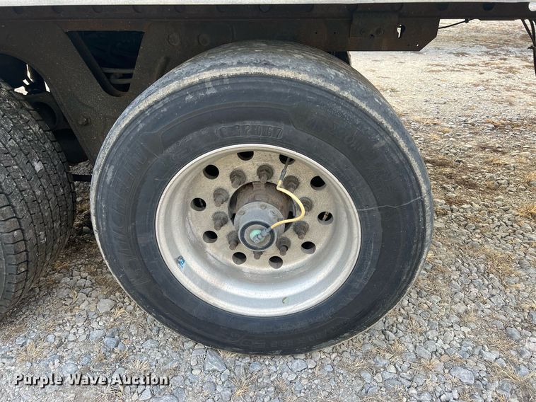 image for item OA9140 2013 Utility  refrigerated van trailer