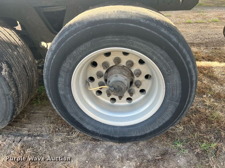 image for item OA9141 2013 Utility  refrigerated van trailer