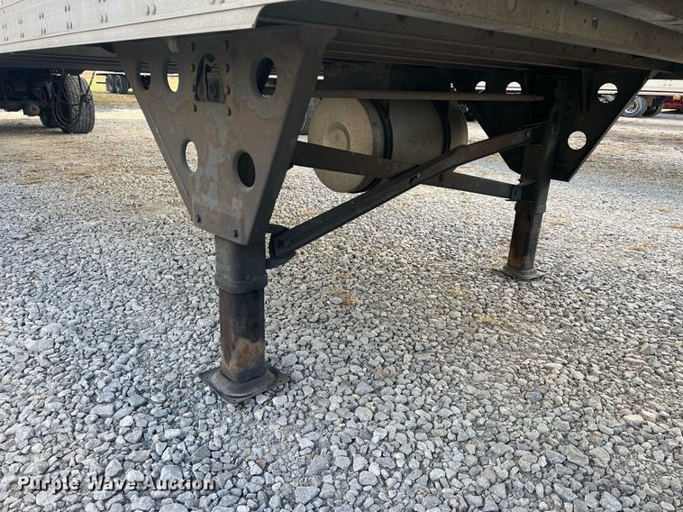 image for item OA9142 2013 Utility  refrigerated van trailer