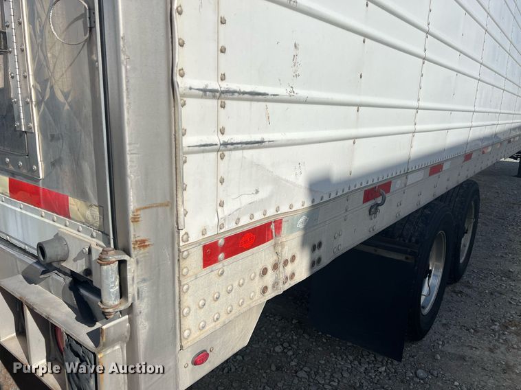 image for item OA9142 2013 Utility  refrigerated van trailer