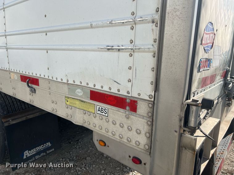 image for item OA9142 2013 Utility  refrigerated van trailer