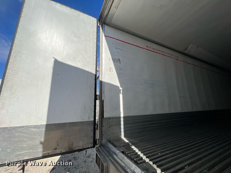 image for item OA9142 2013 Utility  refrigerated van trailer