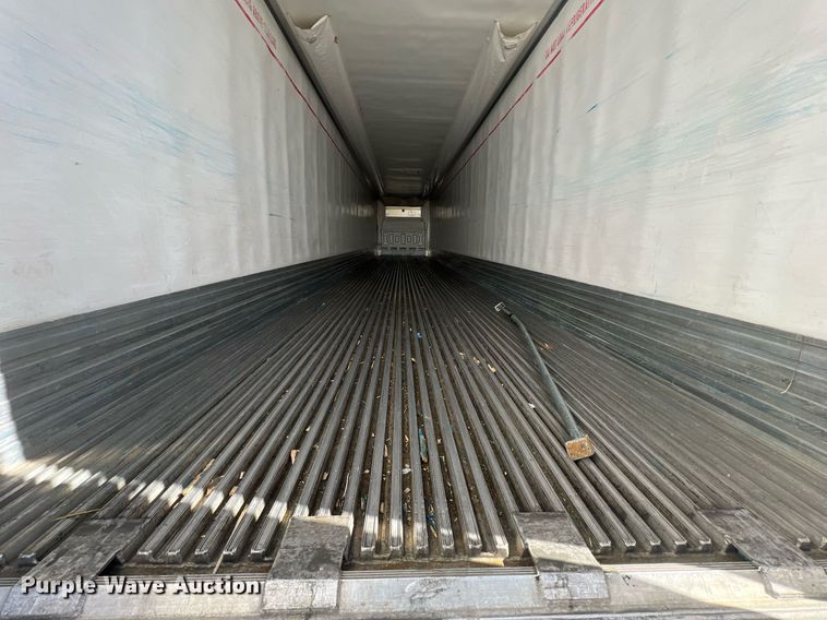 image for item OA9142 2013 Utility  refrigerated van trailer