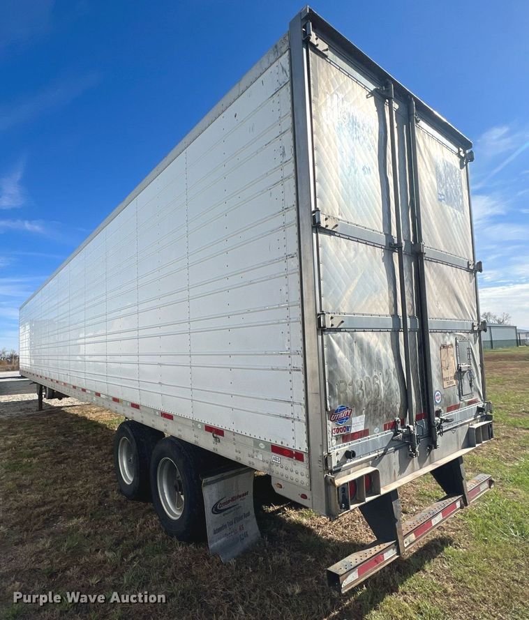 image for item OA9143 2013 Utility  refrigerated van trailer