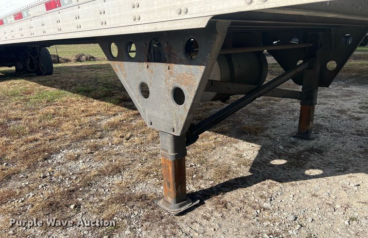 image for item OA9143 2013 Utility  refrigerated van trailer