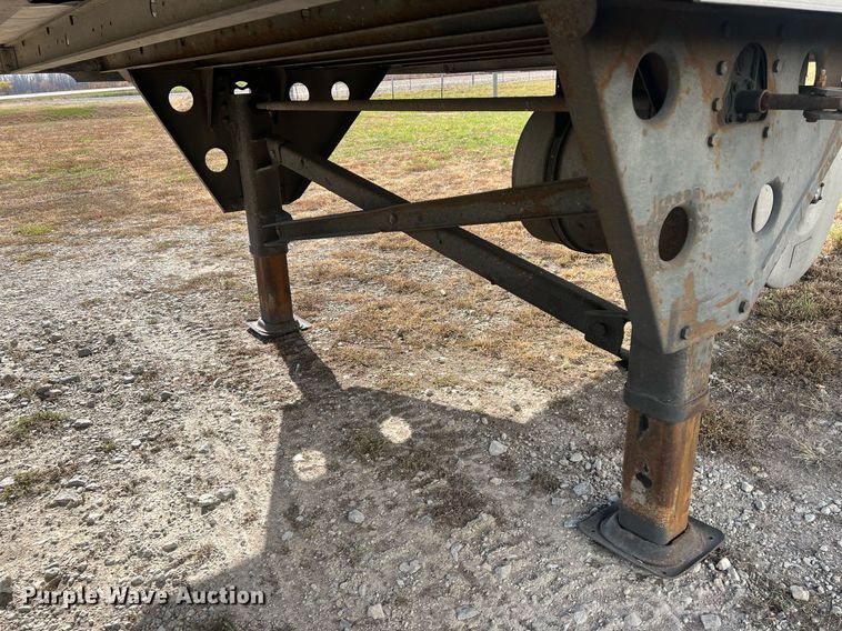 image for item OA9143 2013 Utility  refrigerated van trailer