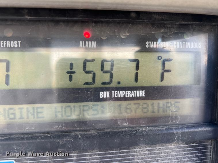 image for item OA9143 2013 Utility  refrigerated van trailer