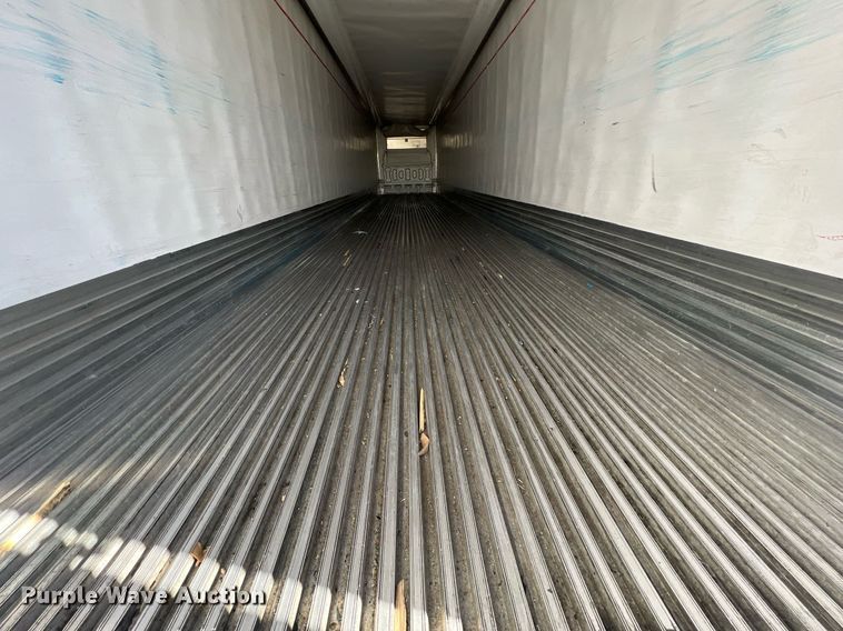 image for item OA9143 2013 Utility  refrigerated van trailer