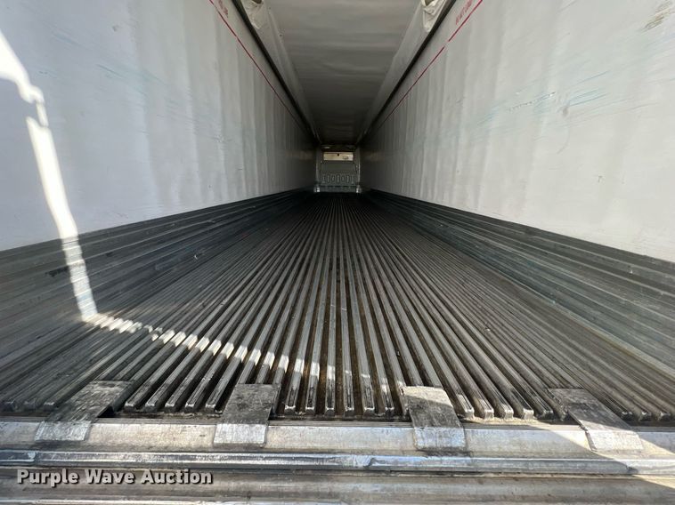 image for item OA9144 2013 Utility  refrigerated van trailer