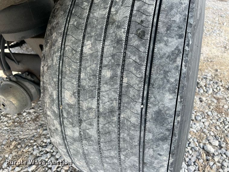 image for item OA9144 2013 Utility  refrigerated van trailer