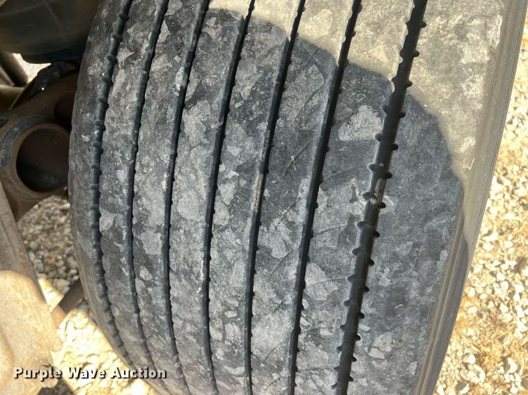 image for item OA9144 2013 Utility  refrigerated van trailer