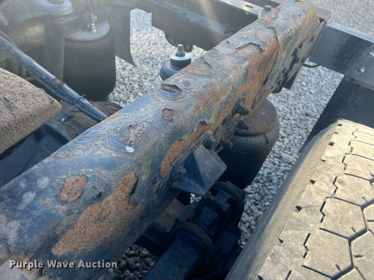 image for item OA9145 2016 Kenworth T680  semi truck