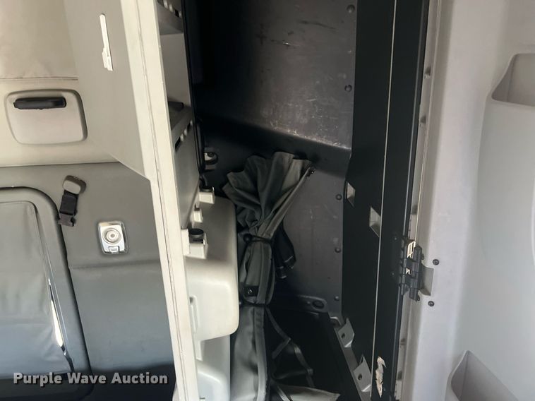 image for item OA9146 2016 Kenworth T680  semi truck