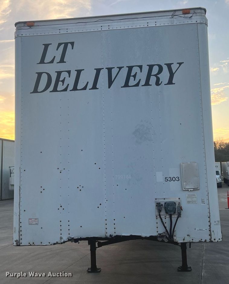 image for item OA9148 2001 Utility Trailer VS2DC  dry van trailer