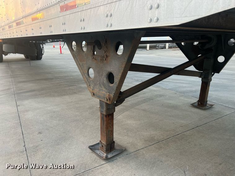 image for item OA9148 2001 Utility Trailer VS2DC  dry van trailer