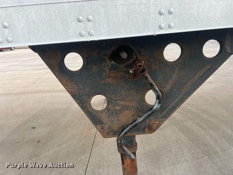 image for item OA9148 2001 Utility Trailer VS2DC  dry van trailer