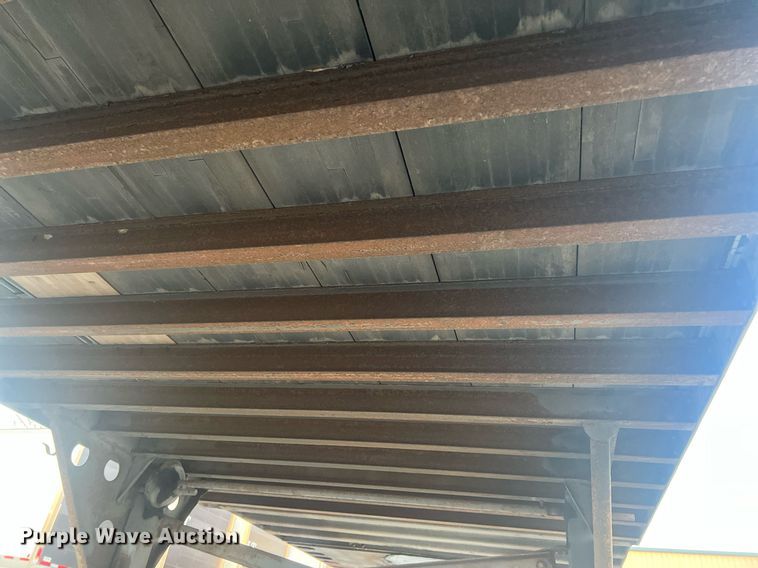 image for item OA9148 2001 Utility Trailer VS2DC  dry van trailer