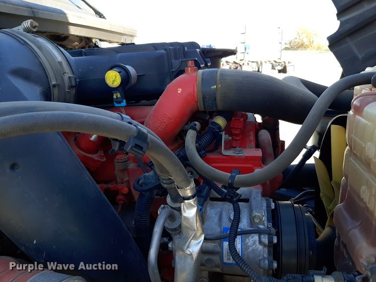 image for item OA9179 2018 International LT625  semi truck