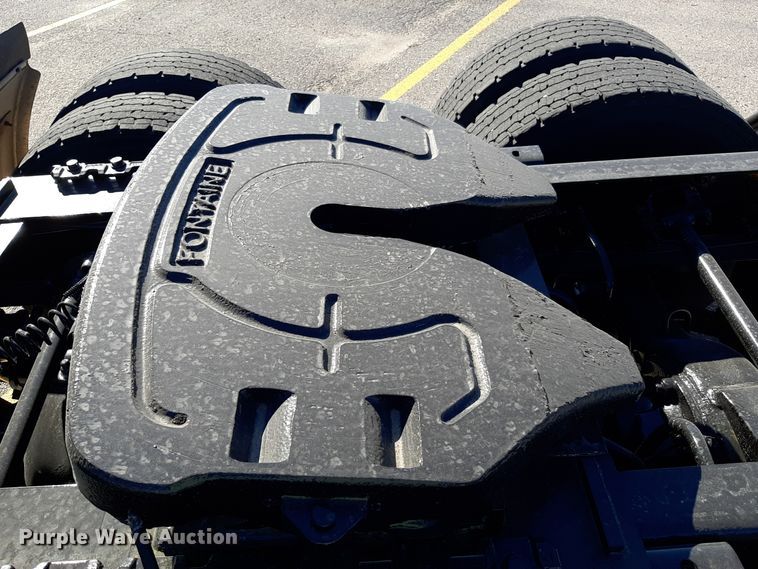 image for item OA9180 2018 International LT625  semi truck