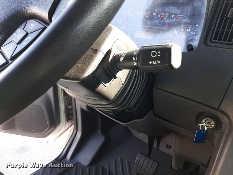 image for item OA9180 2018 International LT625  semi truck