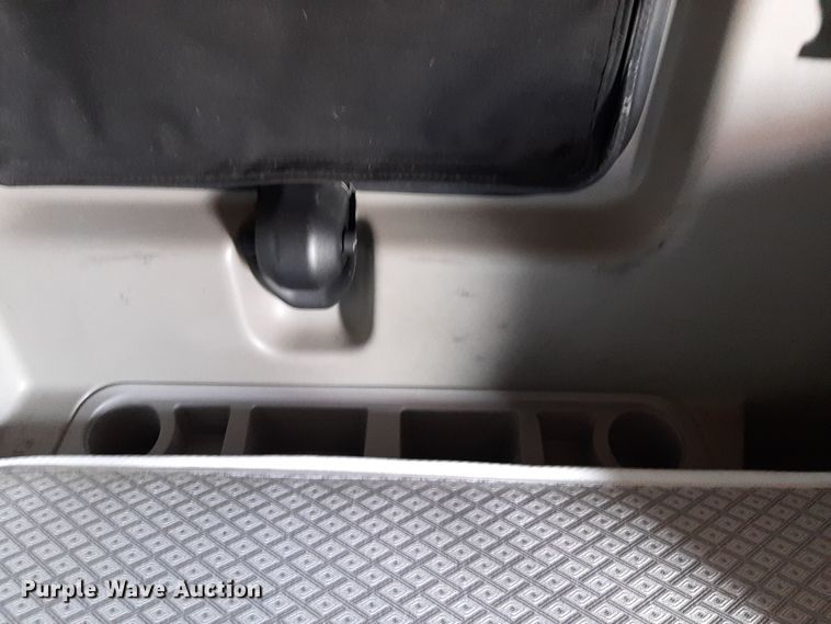 image for item OA9180 2018 International LT625  semi truck