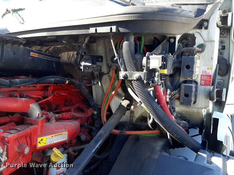 image for item OA9180 2018 International LT625  semi truck