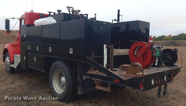 image for item OF9572 1997 Kenworth T300  utility / service truck