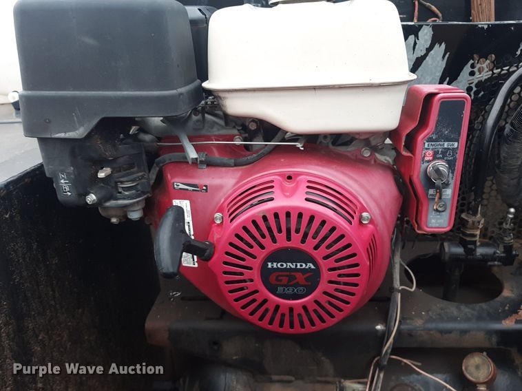 image for item OF9572 1997 Kenworth T300  utility / service truck