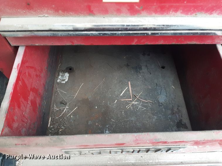 image for item OF9572 1997 Kenworth T300  utility / service truck