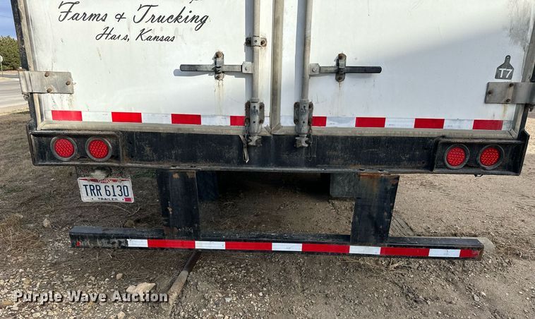 image for item OK9144 2001 Hyundai VI2530152JSA  dry van trailer