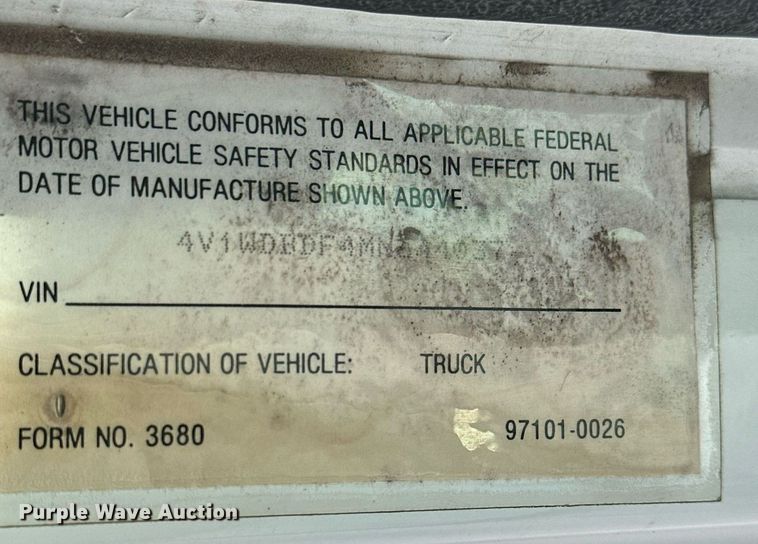 image for item OK9146 1991 Volvo White GMC  semi truck