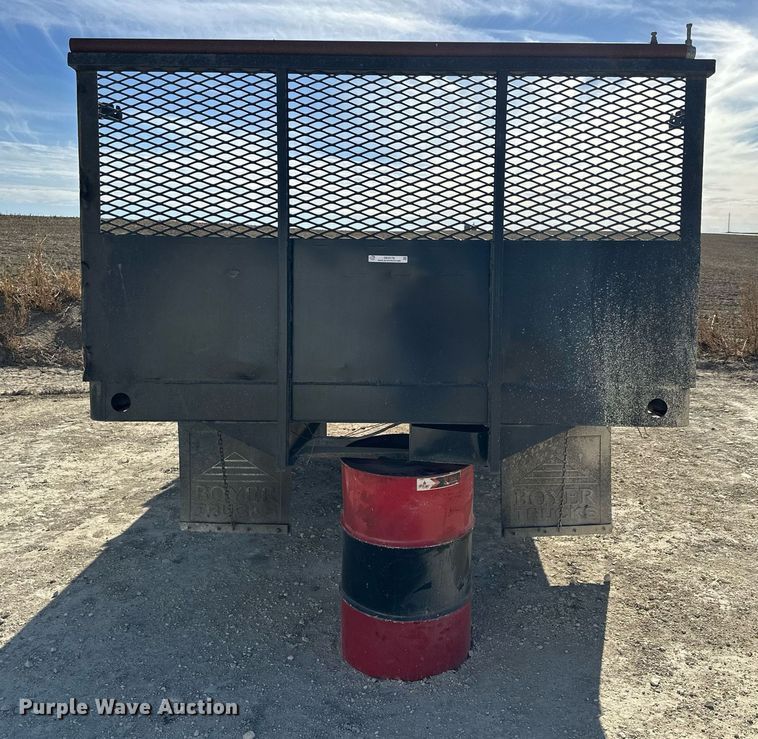 image for item OK9179 Flat bed with Lift