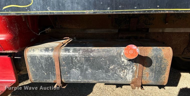 image for item OK9181 1969 Ford F600  grain truck