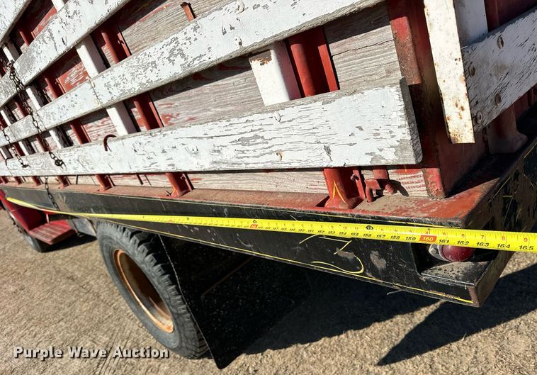 image for item OK9181 1969 Ford F600  grain truck