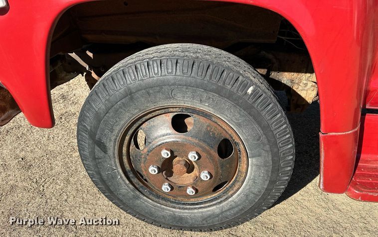 image for item OK9181 1969 Ford F600  grain truck