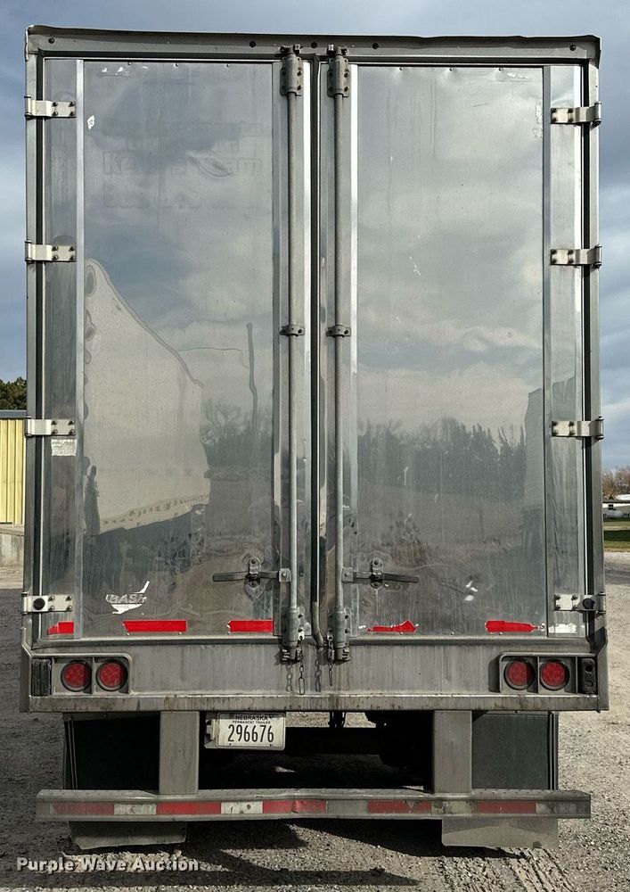 image for item OK9189 2007 Wabash  refrigerated van trailer