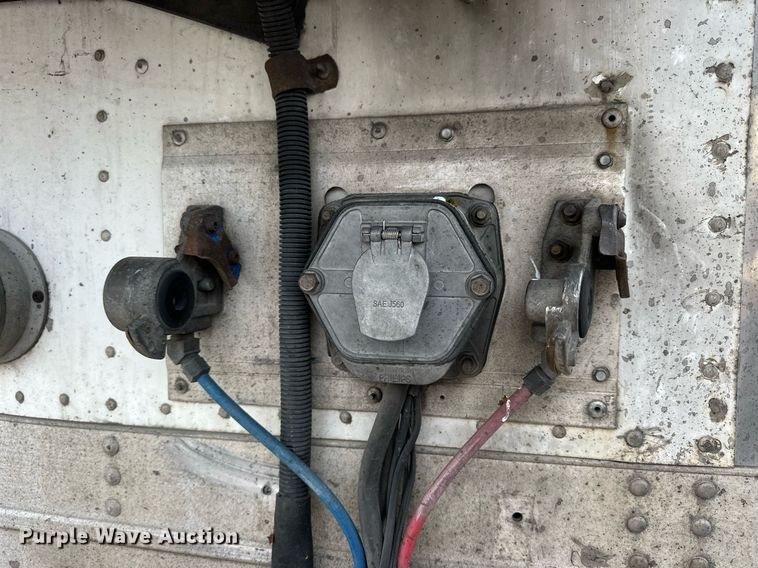 image for item OK9189 2007 Wabash  refrigerated van trailer