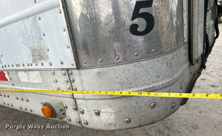 image for item OK9189 2007 Wabash  refrigerated van trailer