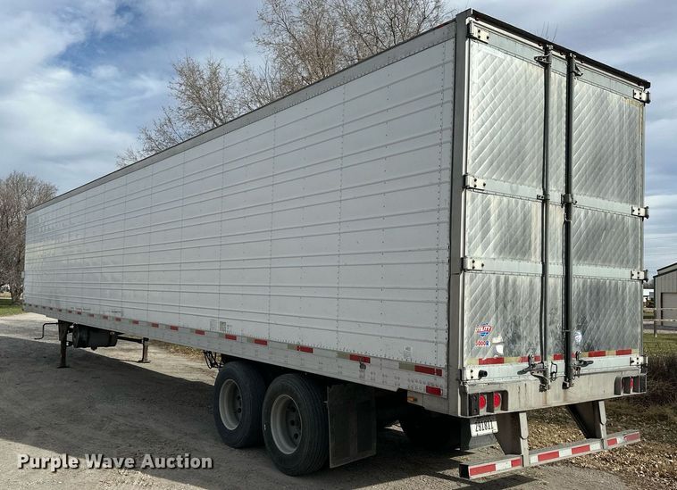 image for item OK9190 2007 Utility 3000R  refrigerated van trailer