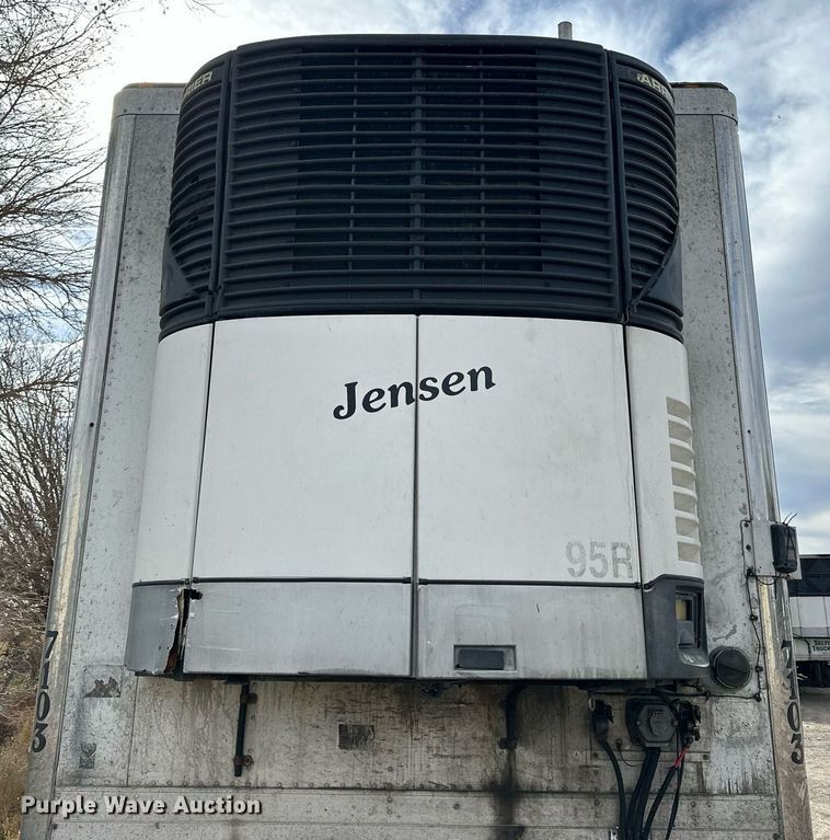 image for item OK9190 2007 Utility 3000R  refrigerated van trailer