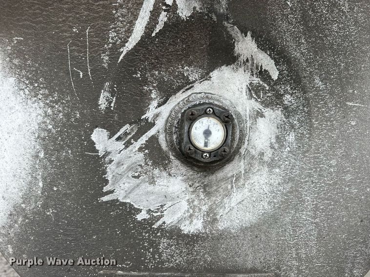 image for item OK9190 2007 Utility 3000R  refrigerated van trailer