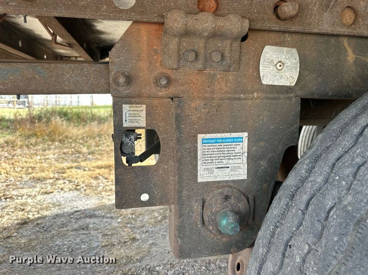 image for item OK9190 2007 Utility 3000R  refrigerated van trailer