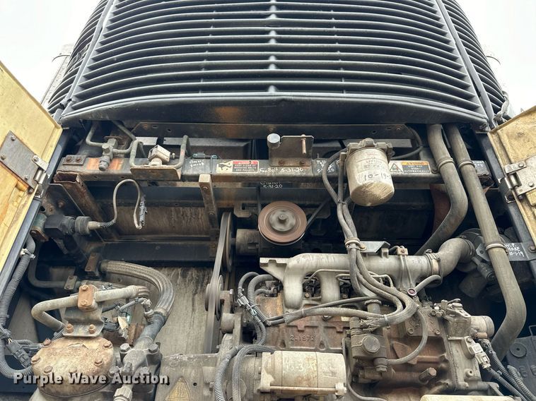 image for item OK9190 2007 Utility 3000R  refrigerated van trailer