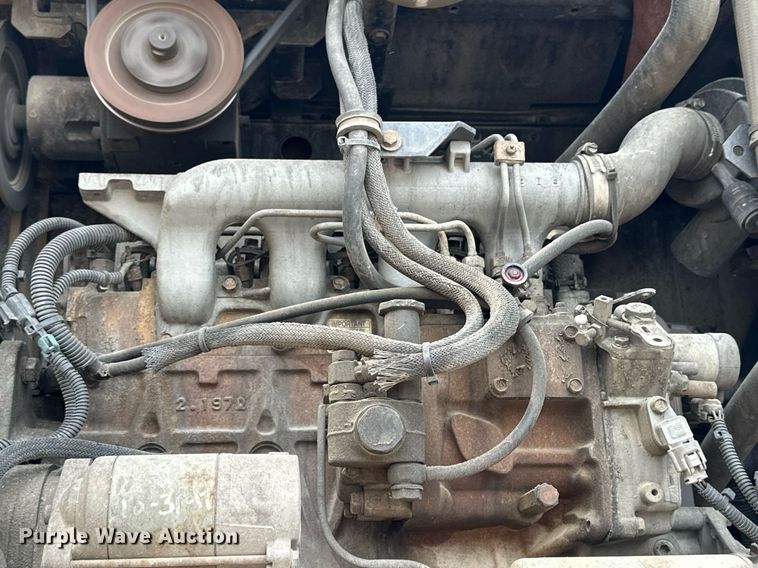 image for item OK9190 2007 Utility 3000R  refrigerated van trailer