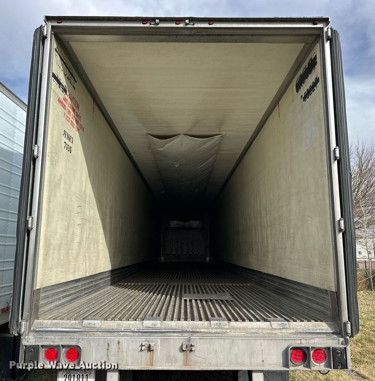 image for item OK9190 2007 Utility 3000R  refrigerated van trailer