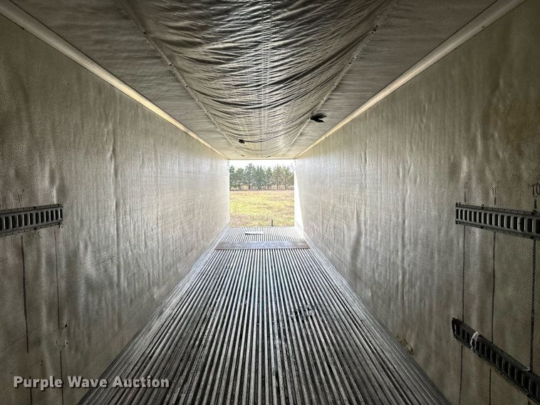 image for item OK9190 2007 Utility 3000R  refrigerated van trailer